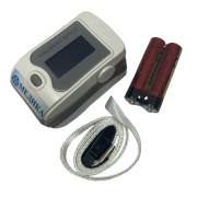 Пульсоксиметр на палец для измерения сатурации и пульса JAХ-207 (SpO2, PR)