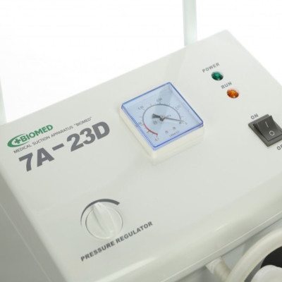 Отсасыватель хирургический электрический Биомед 7А-23D Отсасыватель хирургический электрический Биомед 7А-23D