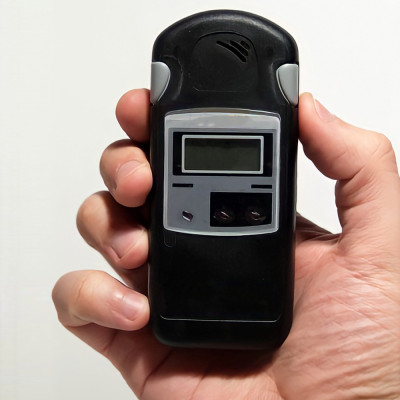 Индивидуальный дозиметр-радиометр МКС-05 Терра-О Индивидуальный дозиметр-радиометр МКС-05 Терра-О