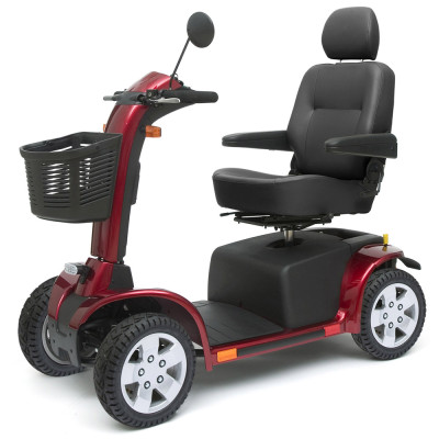 Скутер для инвалидов и пожилых людей «Maxi Plus» Скутер для инвалидов и пожилых людей «Maxi Plus»